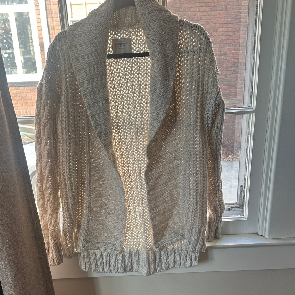 Abercrombie & Fitch Cream Knit Cardigan